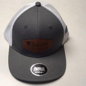 TriLink Biotechnologies CleanCap Adjustable Gray/White Hat.